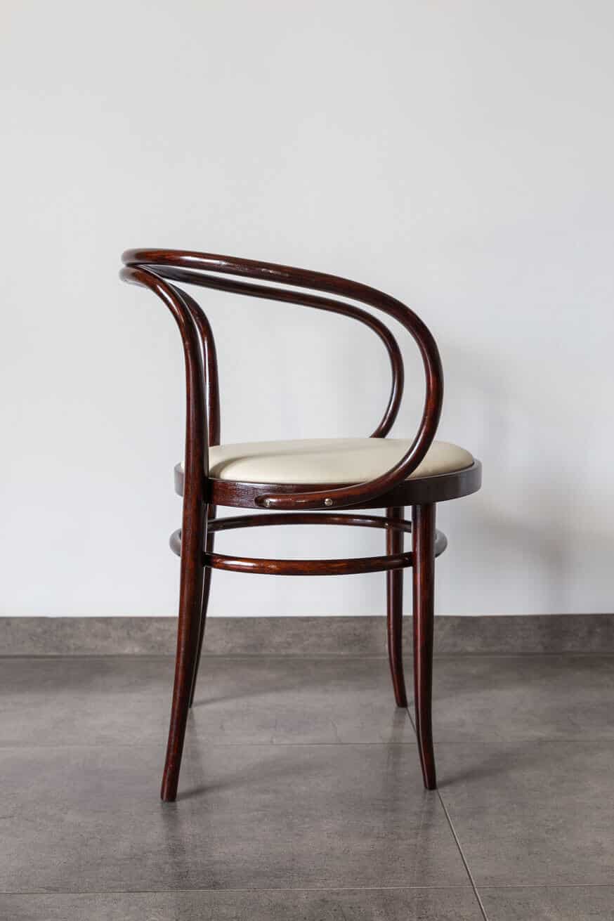Thonet Chair No. 209