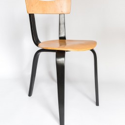 “Spider” chair designed by M. Chomentowska